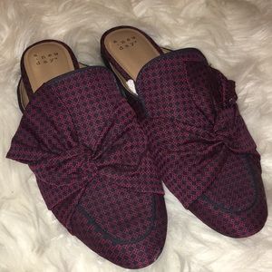 Indie Cute Slide On Shoes (Slipper Style)